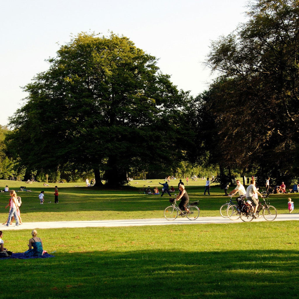 Spring into Fitness: Top Hydration Hacks for Outdoor Workouts in London